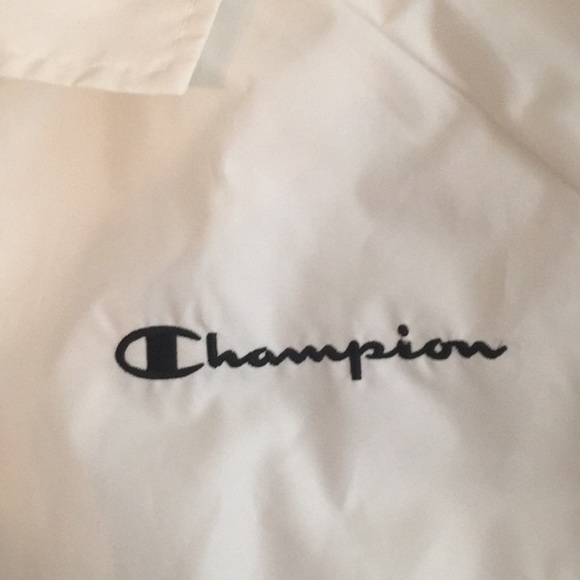 NEW Champion windbreaker new without tag - Picture 3 of 7